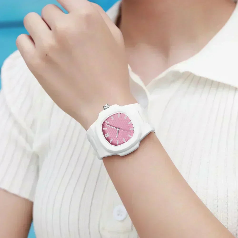 Eminent Christal Vidor Watch